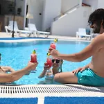 Dreams Bodrum Hotel לינה וארוחת בוקר 3*