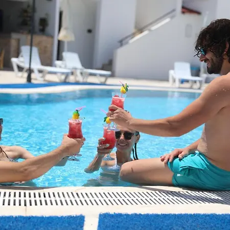 Dreams Bodrum Butik Hotel לינה וארוחת בוקר 3*
